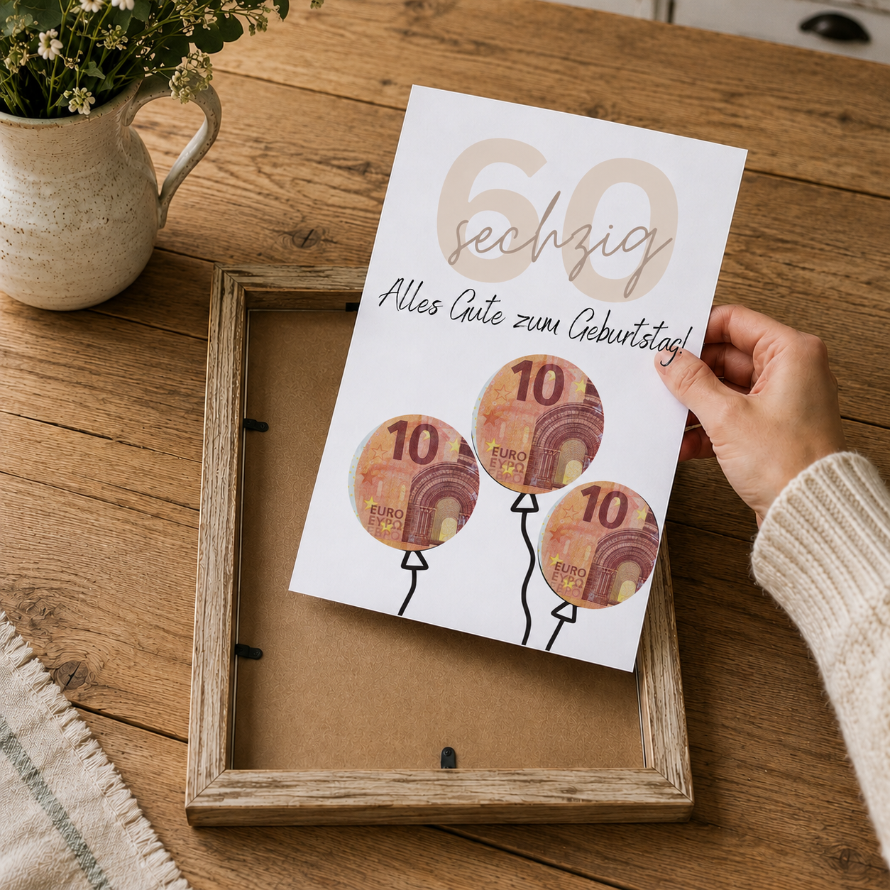 Geldgeschenk zum 60. Geburtstag als Printable mit Luftballons für Geldscheine, moderne Geburtstagsvorlage in Beige und Schwarz zum Ausdrucken als Digital Download