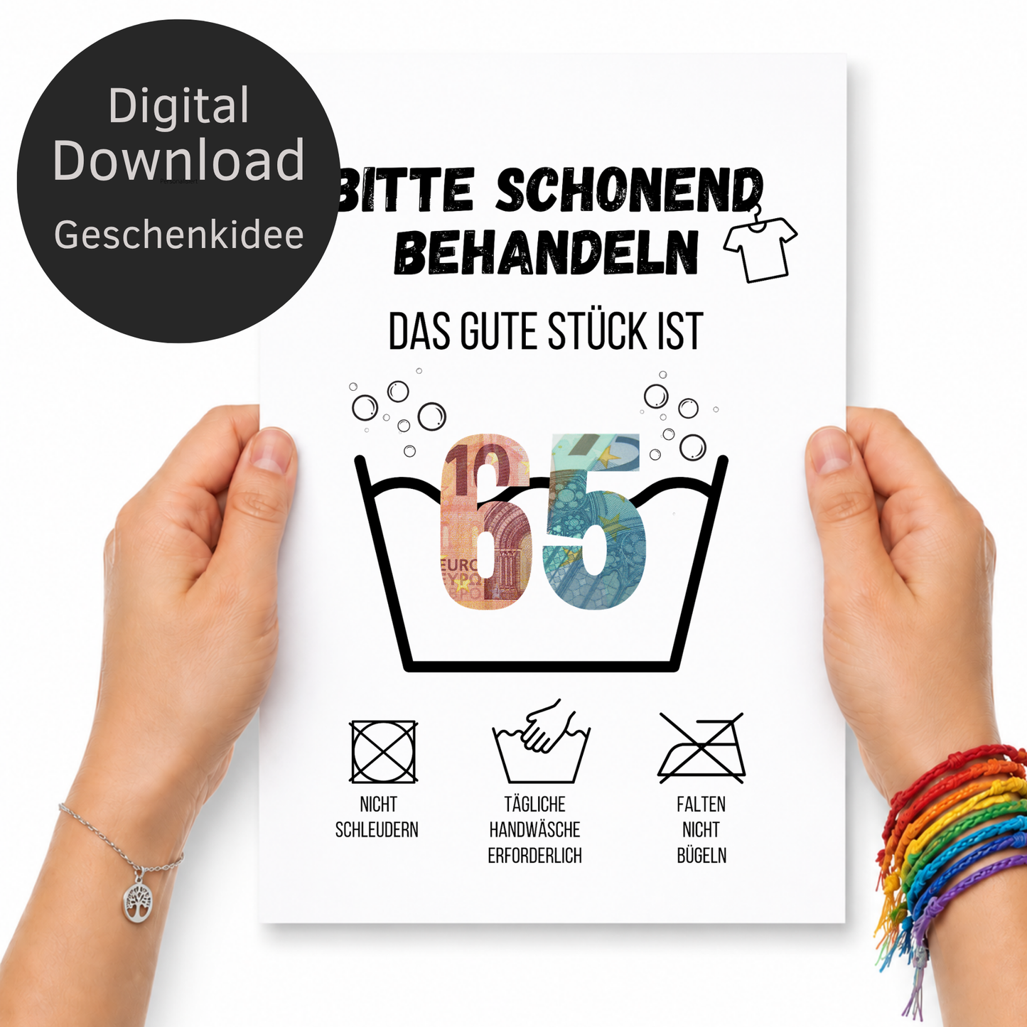 Geldgeschenk zum 65. Geburtstag Waschanleitung mit Euro-Scheinen in der Waschwanne und lustigen Pflegesymbolen, digitaler Download als DIN A4 Printable.